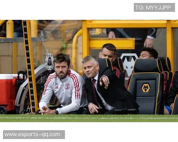 卡里克接任曼联临时主帅索尔斯克亚遭球员反对引发关注