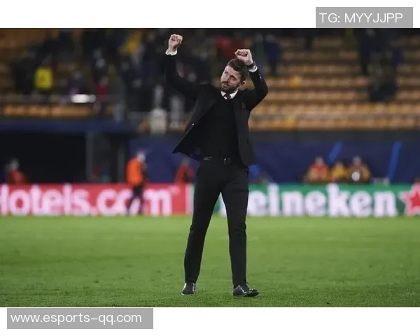 弗格森倾向卡里克接任曼联主帅而非索尔斯克亚但不看好长期执教 弗格森倾向卡里克接任曼联主帅而非索尔斯克亚但不看好长期执教